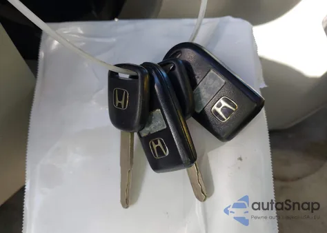 2005 Honda Odyssey Ex-L from USA, damaged, VIN 5FNRL387X5B128434